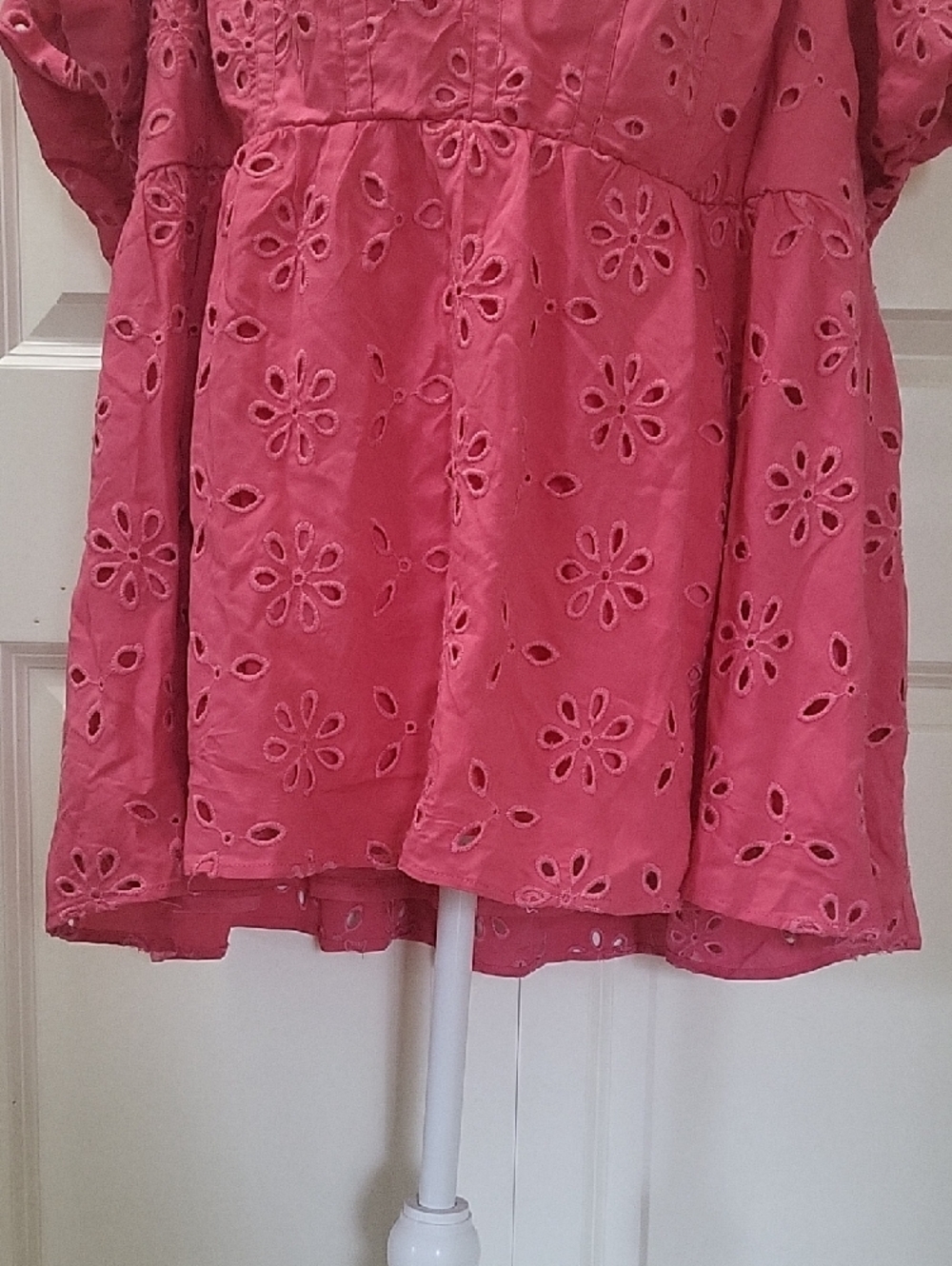 Torrid Pink Babydoll Eyelet Challis Blouse Size 4 (4X) Flowy Peplum Boho Top - Picture 6 of 12